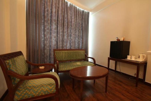 Hotel Crystal Palace Meerut Buitenkant foto